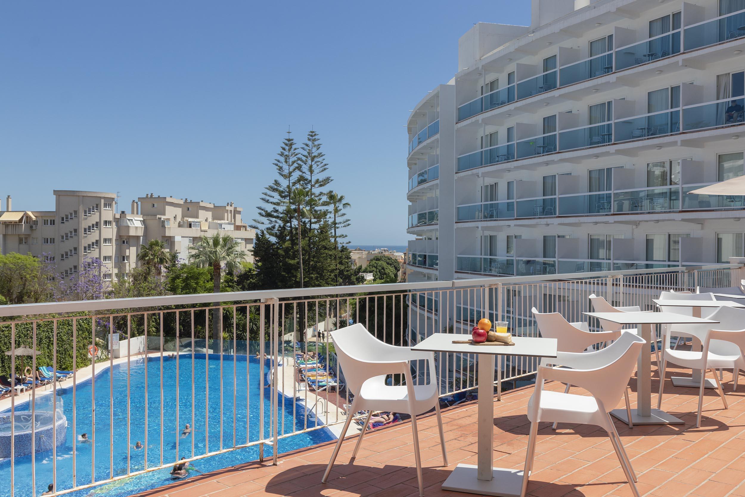 Hotel Palia Las Palomas ตอร์เรโมลิโนส ภายนอก รูปภาพ