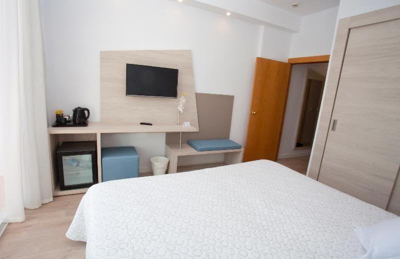 Hotel Palia Las Palomas ตอร์เรโมลิโนส ห้อง รูปภาพ
